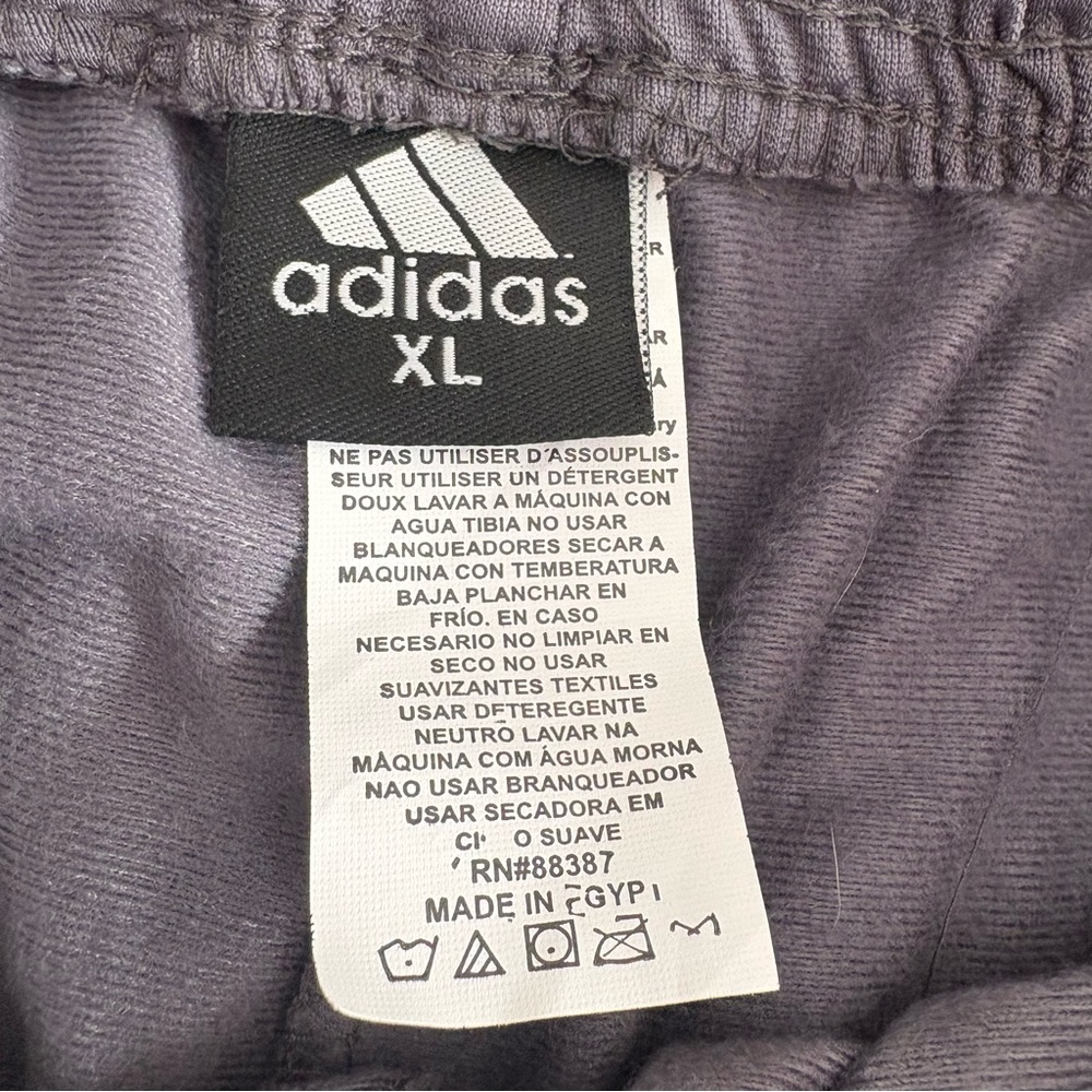 💚Adidas Gray and White Joggers with Classic Stripes - Picture 8 of 9